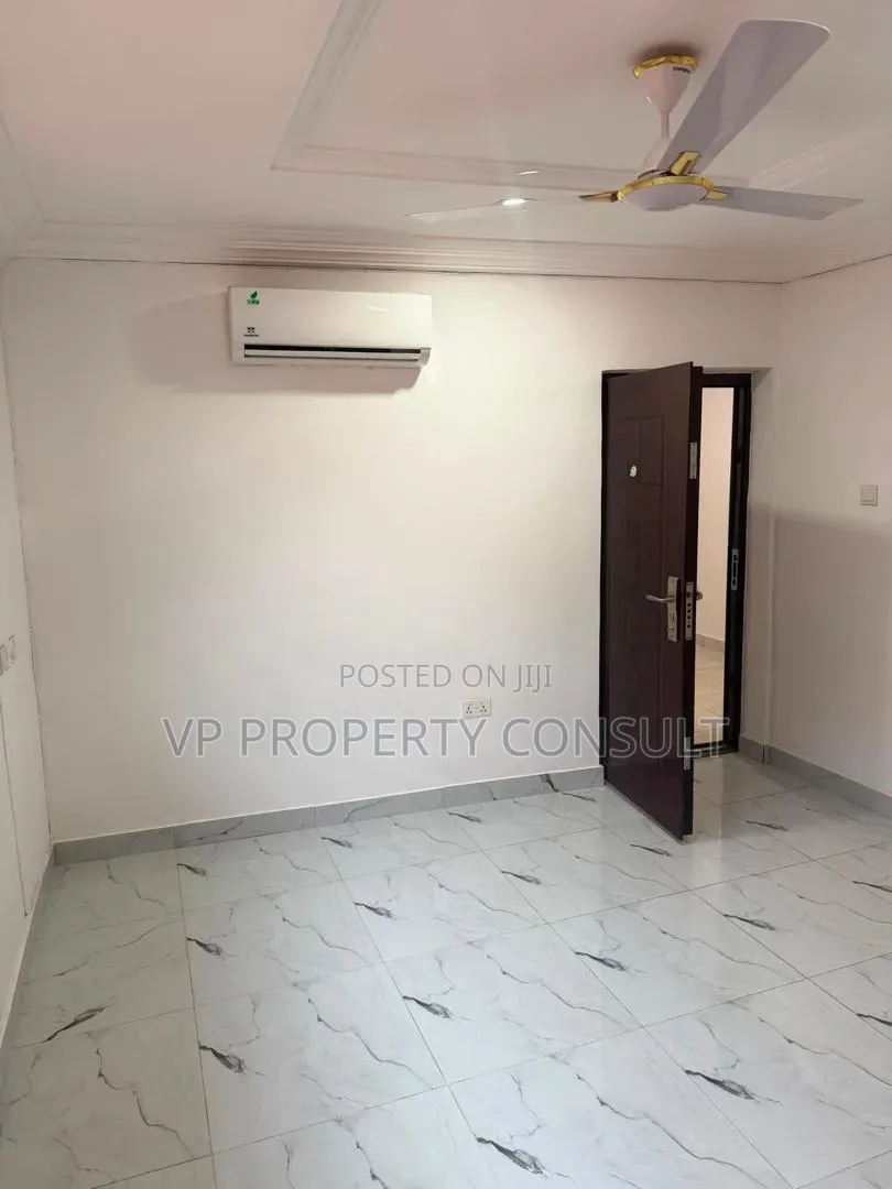 4bdrm House in Oyarifa Mall Area for rent