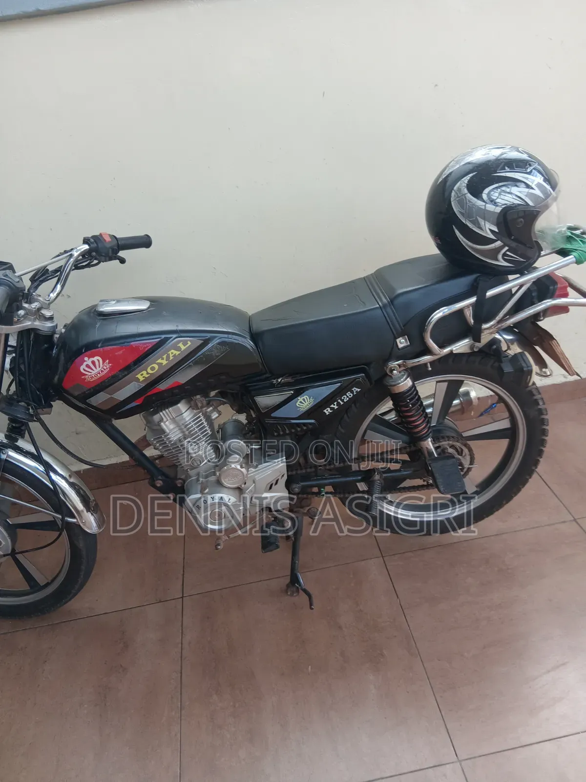 Royal RY125 2021 Black