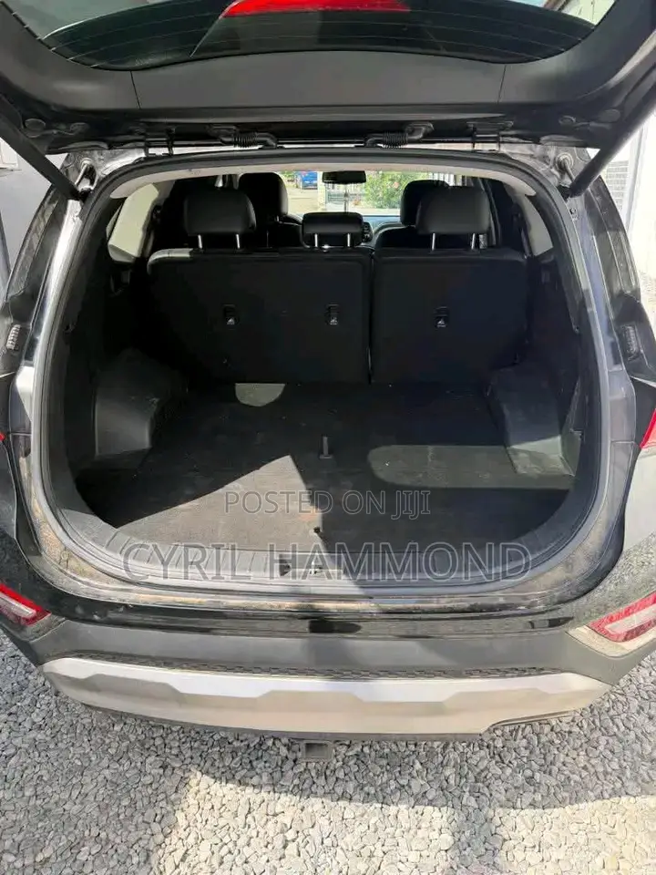 Hyundai Santa Fe 2020 Black