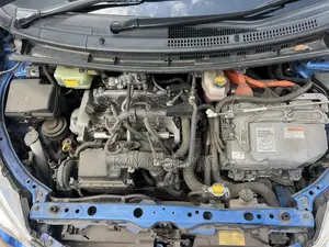 Toyota Aqua 2015 Blue