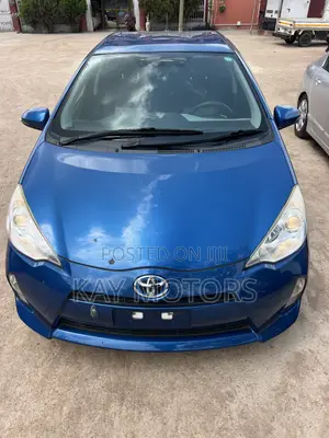 Toyota Aqua 2015 Blue