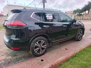 Nissan Rogue SV AWD 2017.5 2017 Black
