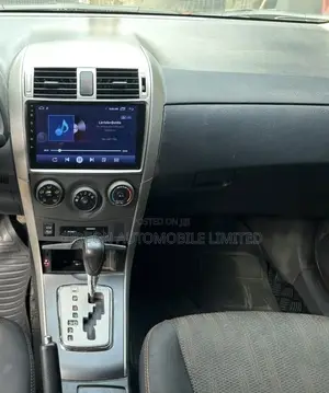 Toyota Corolla S 4dr Sedan (1.8L 4cyl 4A) 2013 Orange