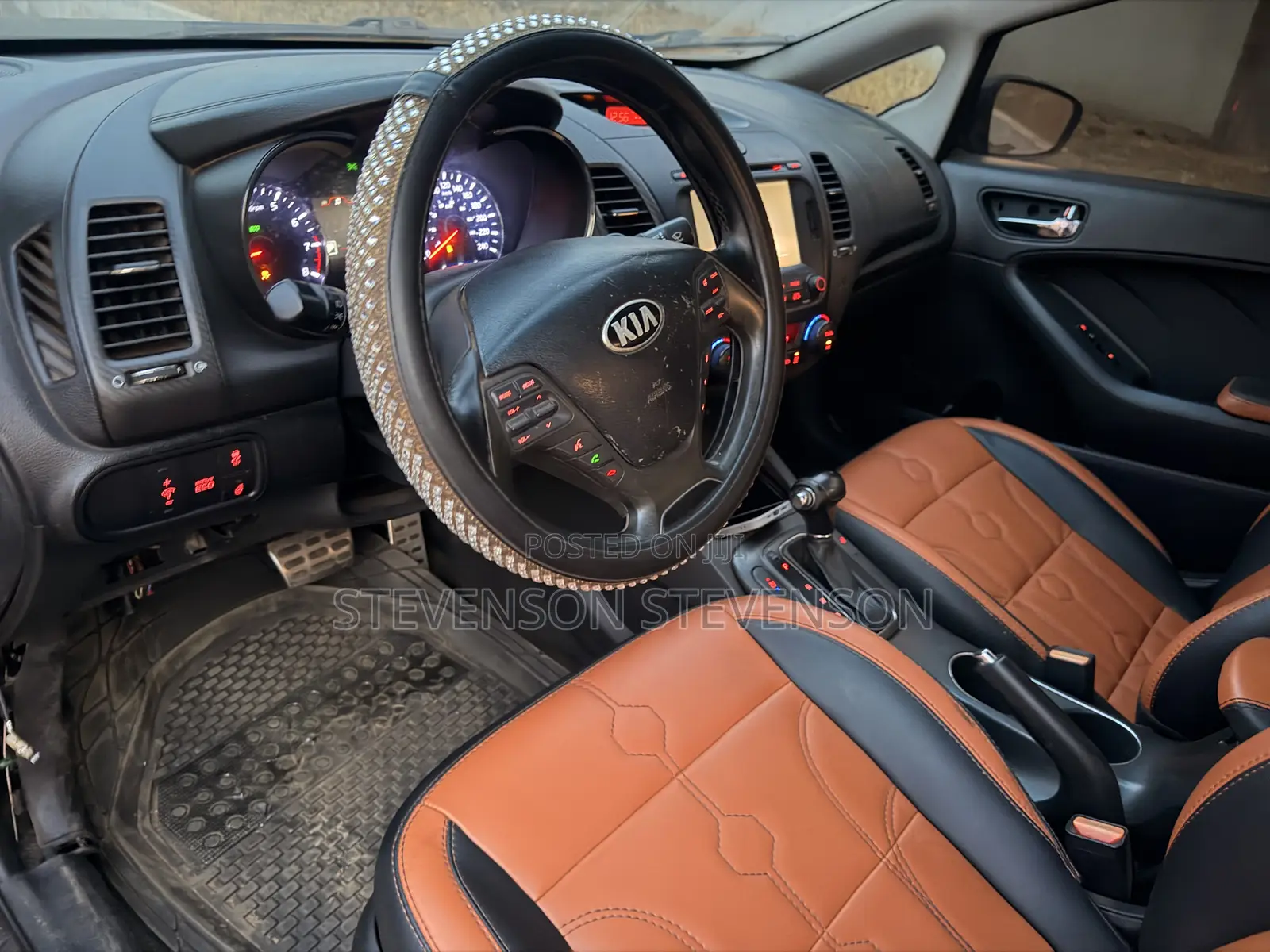 Kia Forte LX Sedan 2015 Gray