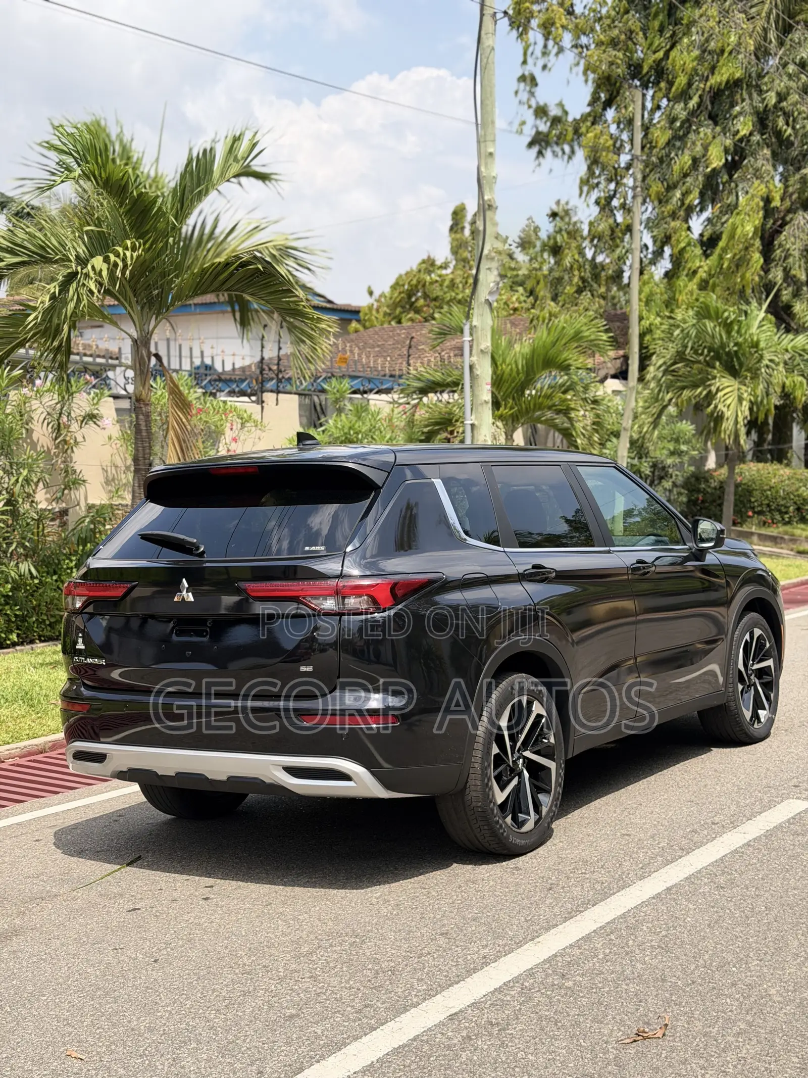 Mitsubishi Outlander SE 2022 Black