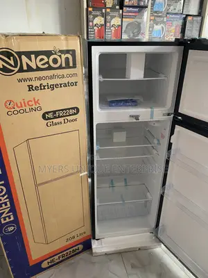 208L Double Door Fridge With Adjustable Shelves and Crisper