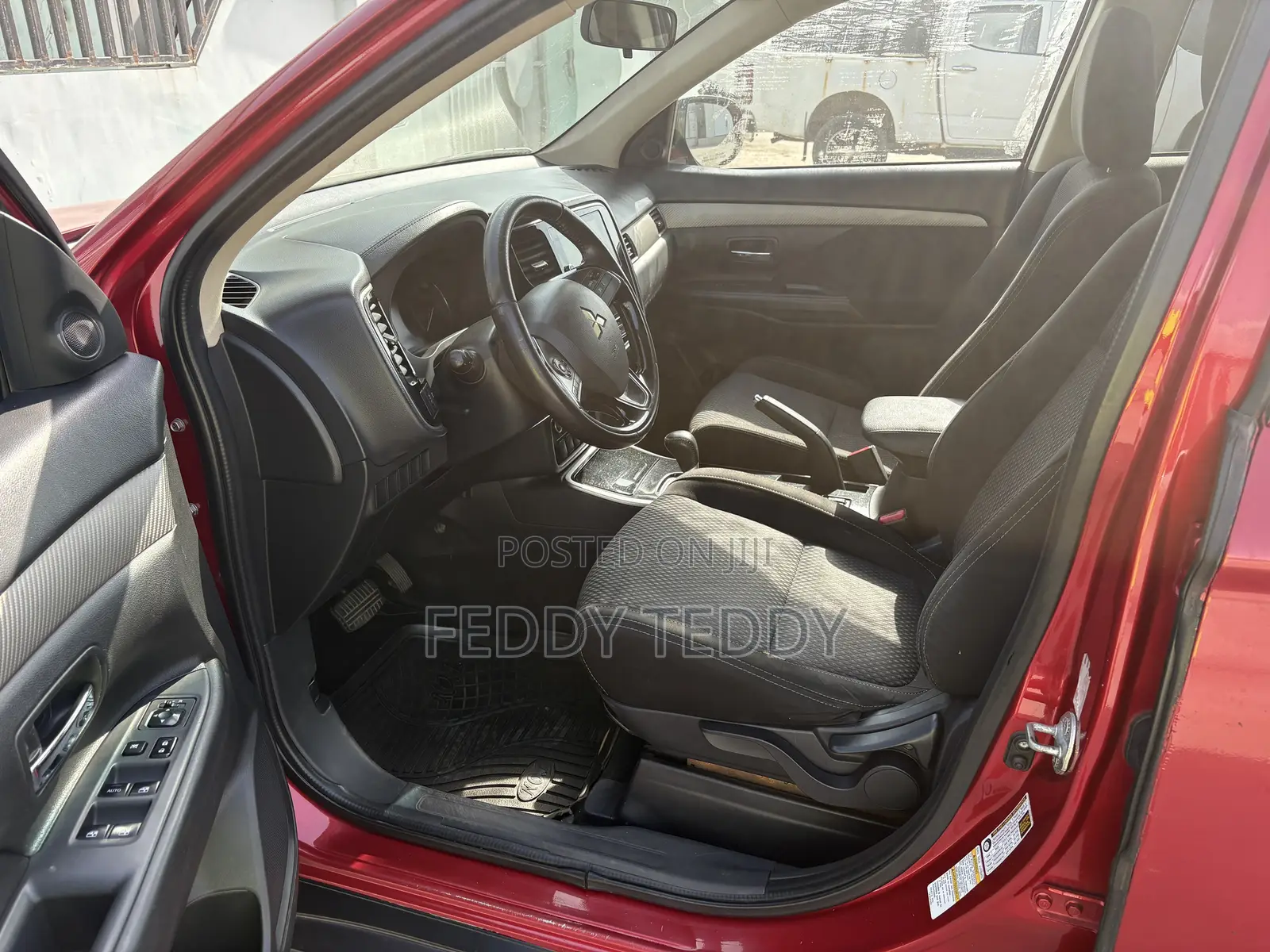 Mitsubishi Outlander SE AWC 2018 Red