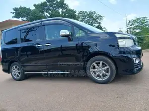 Toyota Voxy 2012 Black