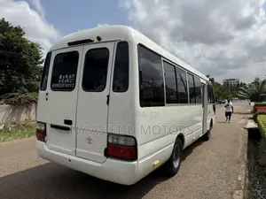 Toyota Coaster 2006 White