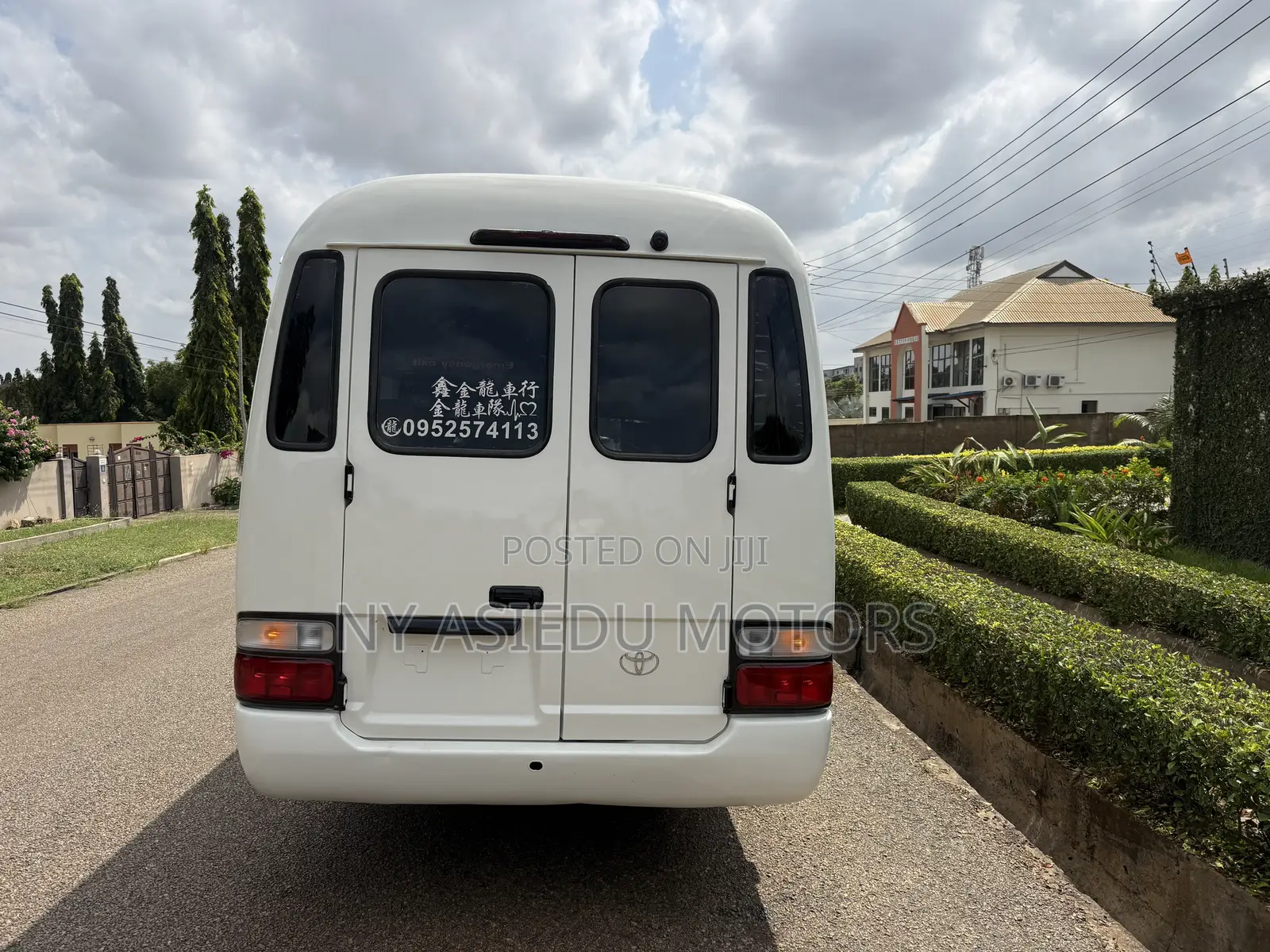 Toyota Coaster 2006 White