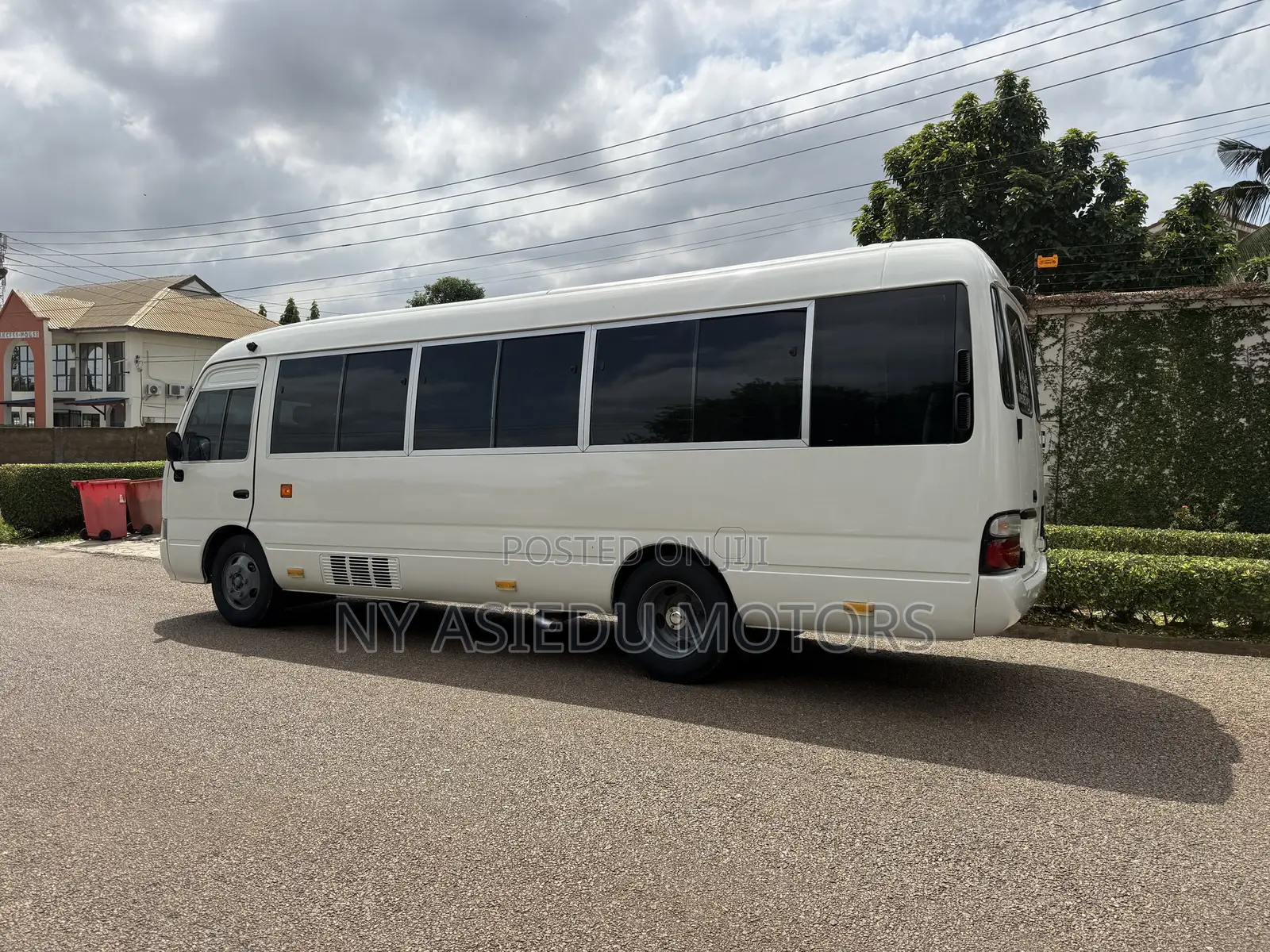 Toyota Coaster 2006 White