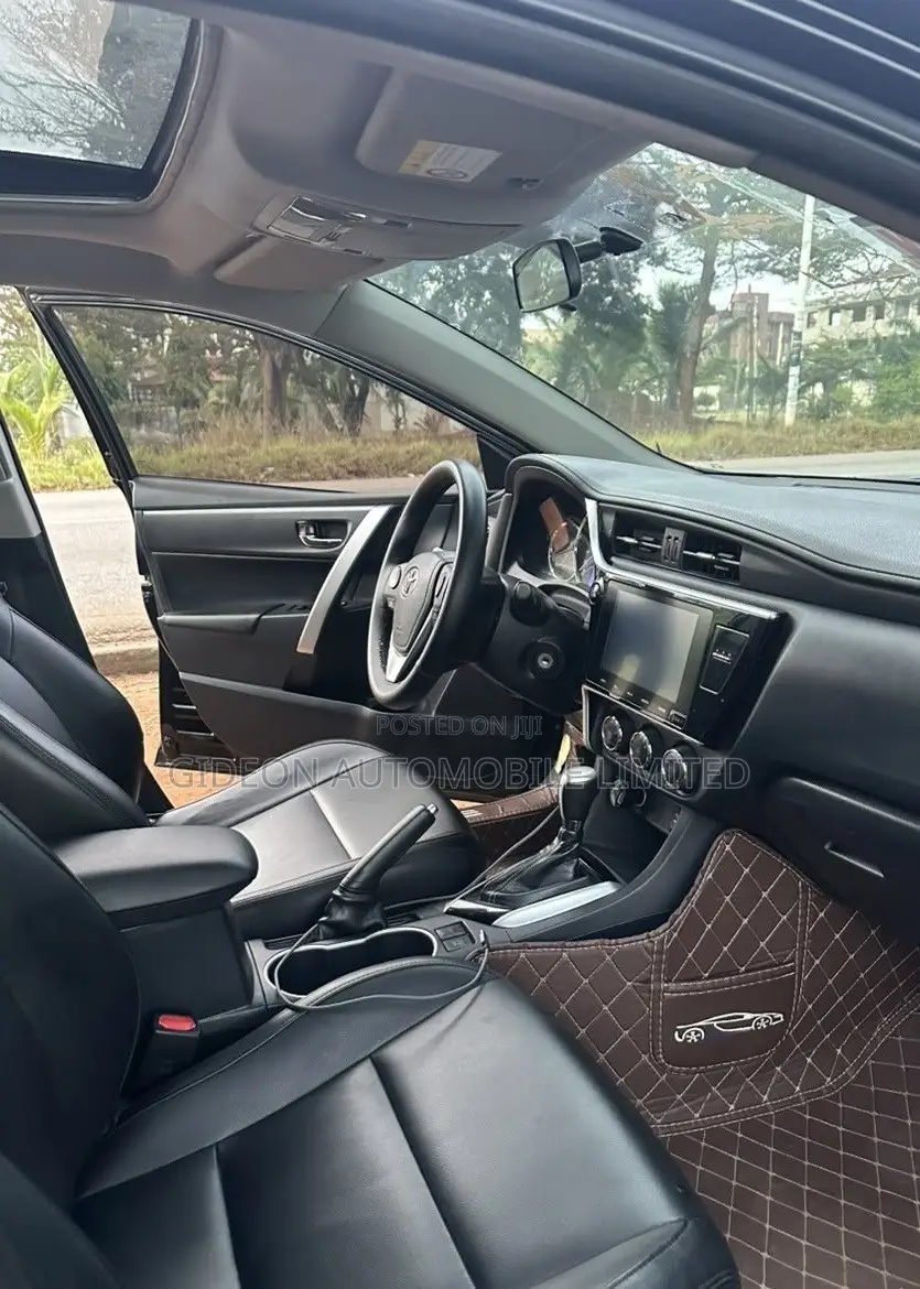 Toyota Levin Hybrid Elite Sunroof 2018 Black