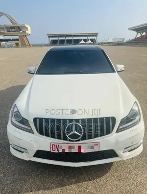Mercedes-Benz C250 2014 White