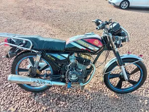 Royal RY125 2023 Black