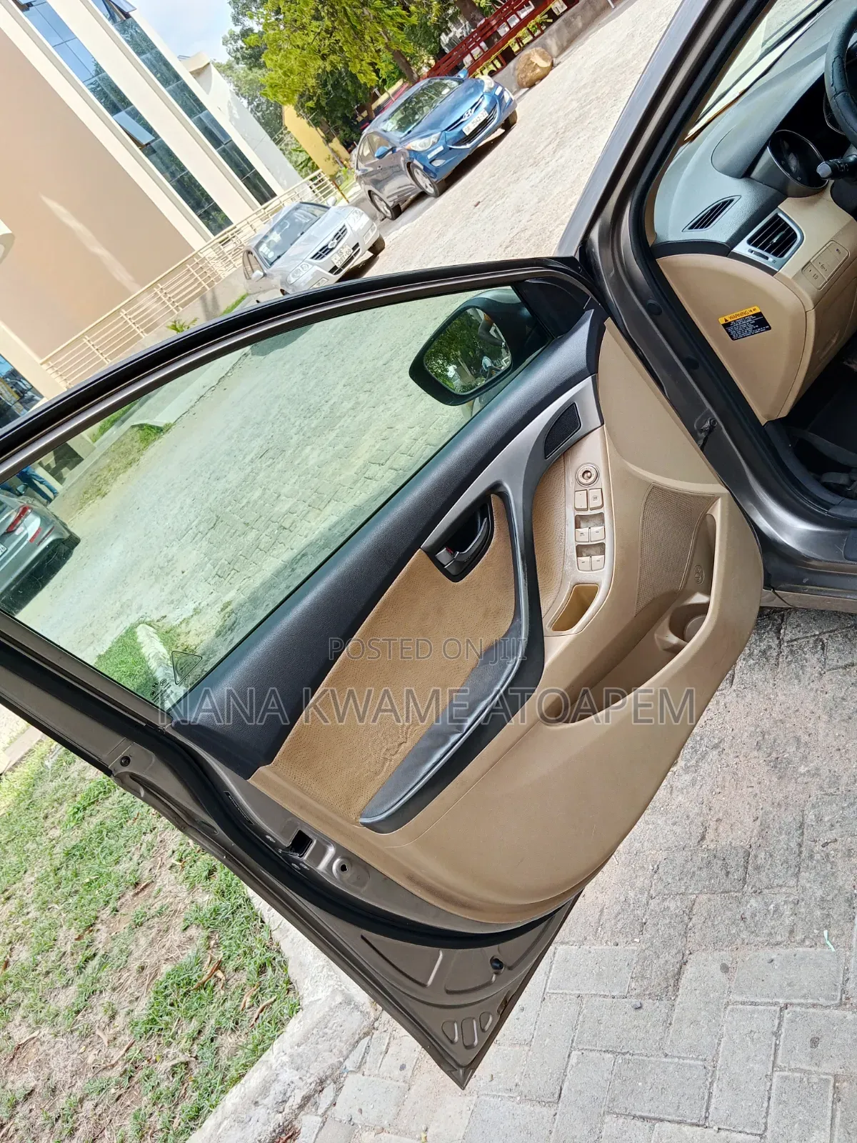 Hyundai Elantra 2012 Gray