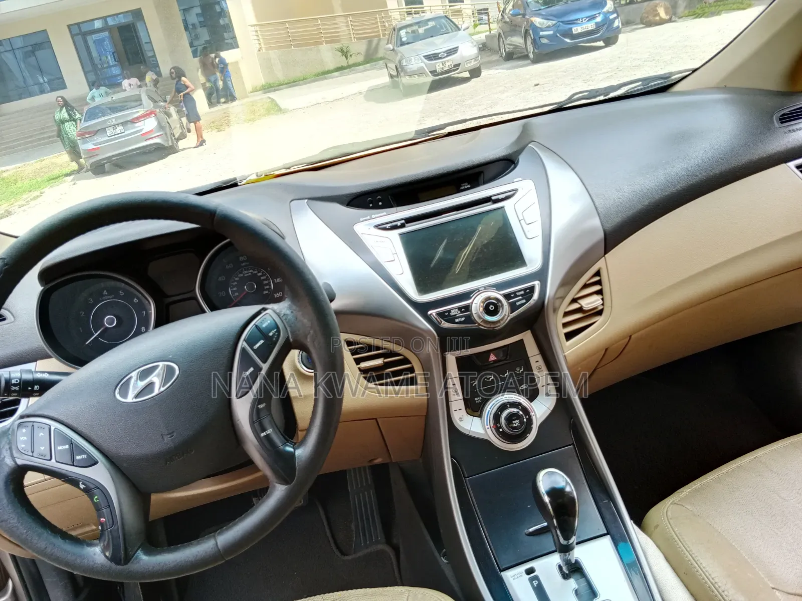 Hyundai Elantra 2012 Gray