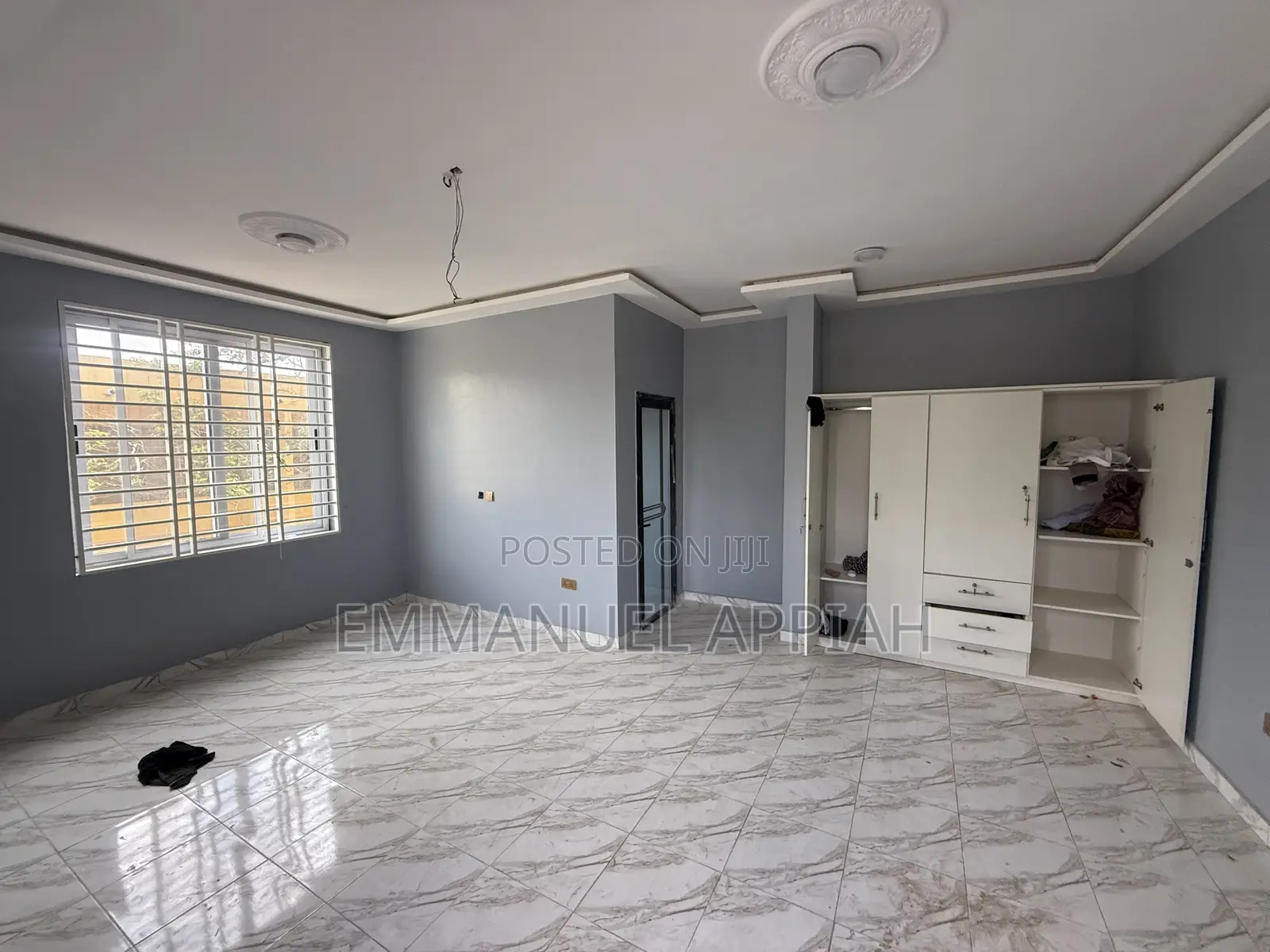 2bdrm Apartment in Awoshei Last Stop, Awoshie for rent