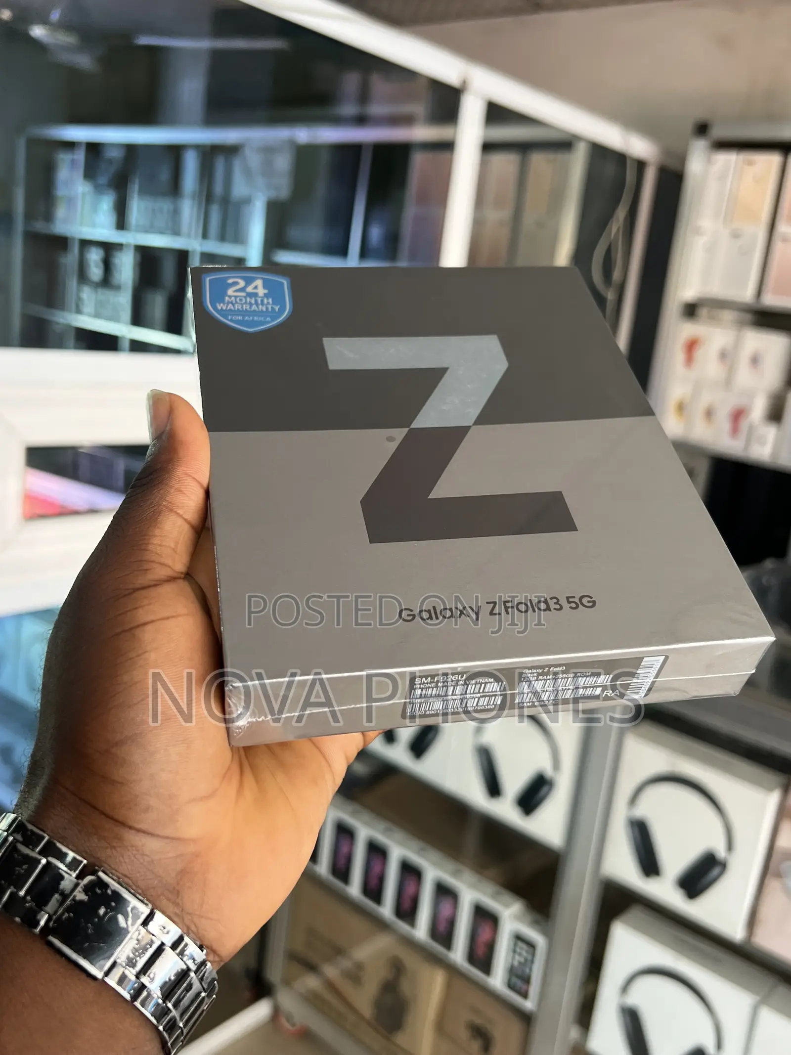 New Samsung Galaxy Z Fold 3 256 GB Black