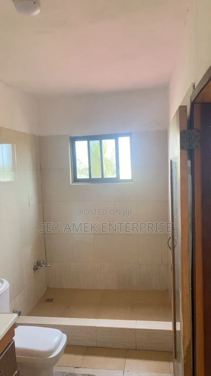 Furnished 4bdrm Duplex in A&C Mall Area for rent