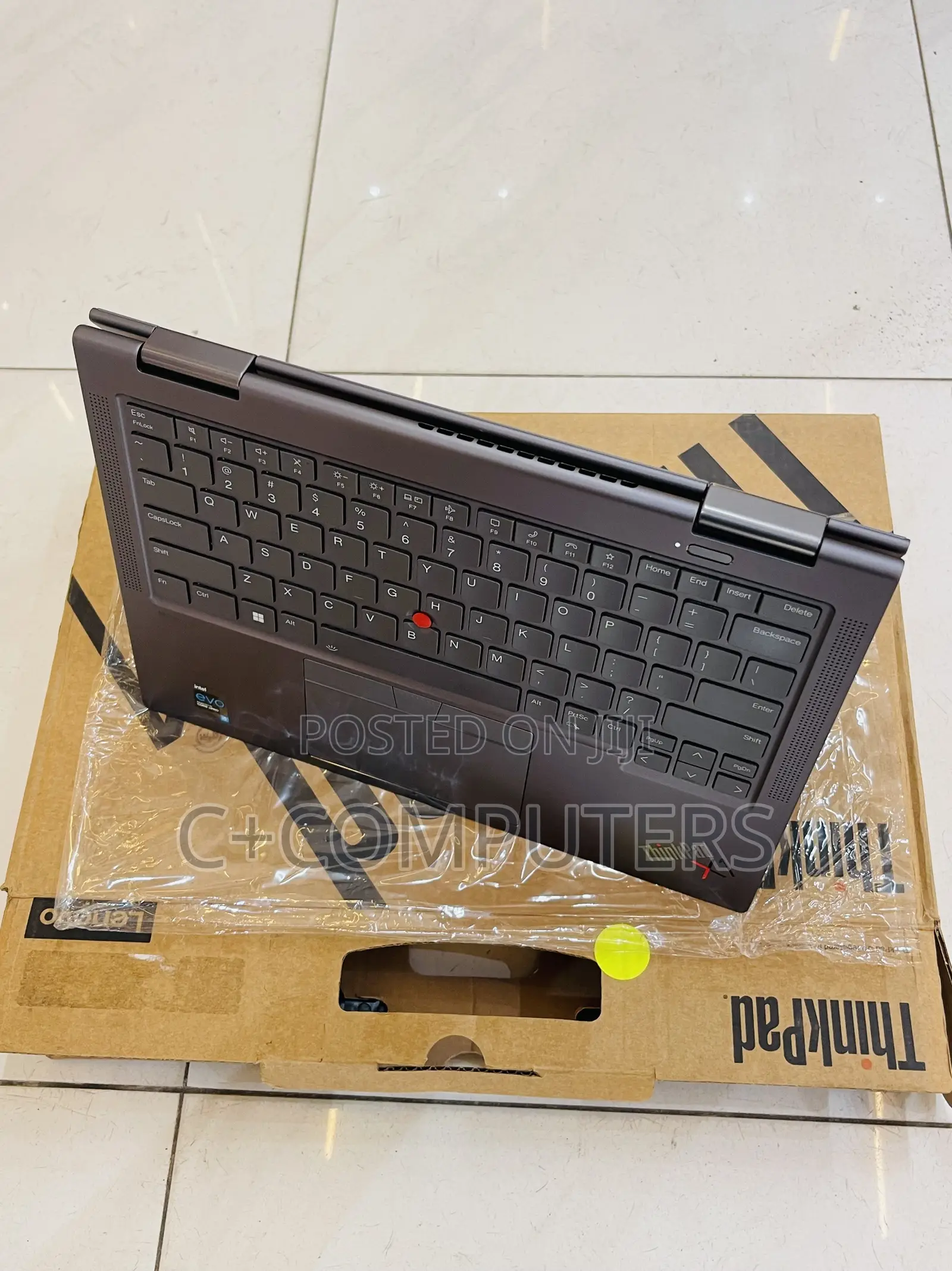 New Laptop Lenovo ThinkPad X1 Yoga 8GB Intel Core i5 SSD 512GB