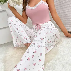 Women’s Floral Pyjama Set – Lace Camisole & Wide-Leg Trousers