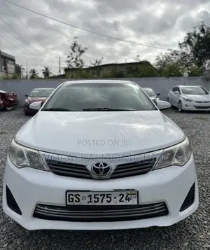 Toyota Camry 2014 White