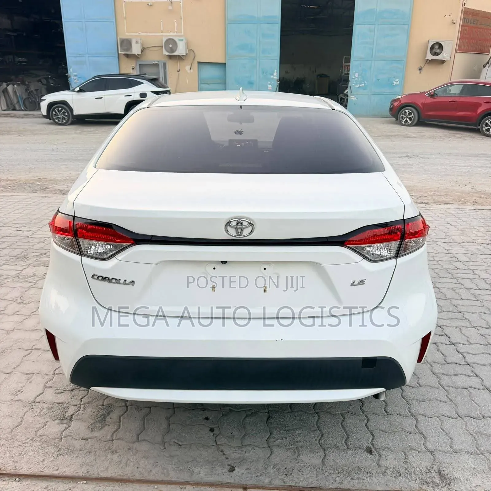 Toyota Corolla LE 2020 White
