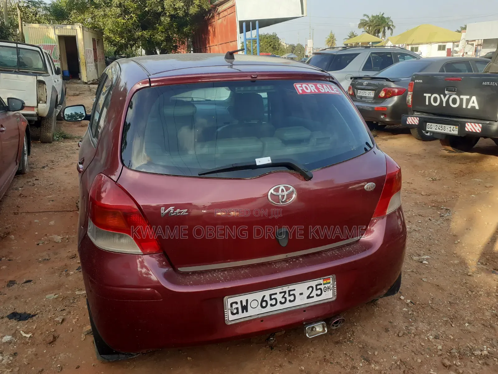 Toyota Vitz 2010 Brown