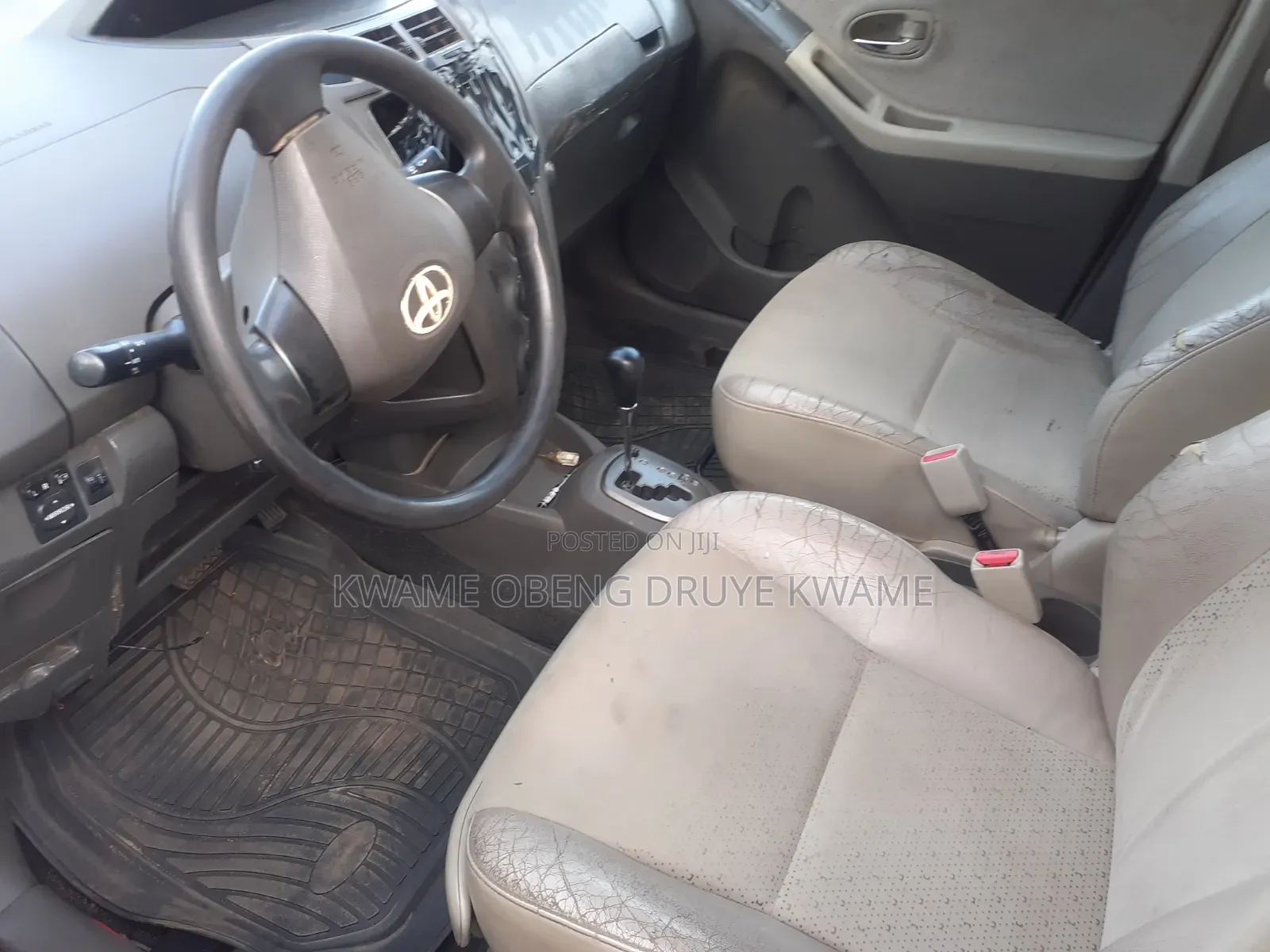Toyota Vitz 2010 Brown