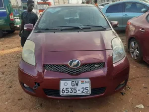 Toyota Vitz 2010 Brown