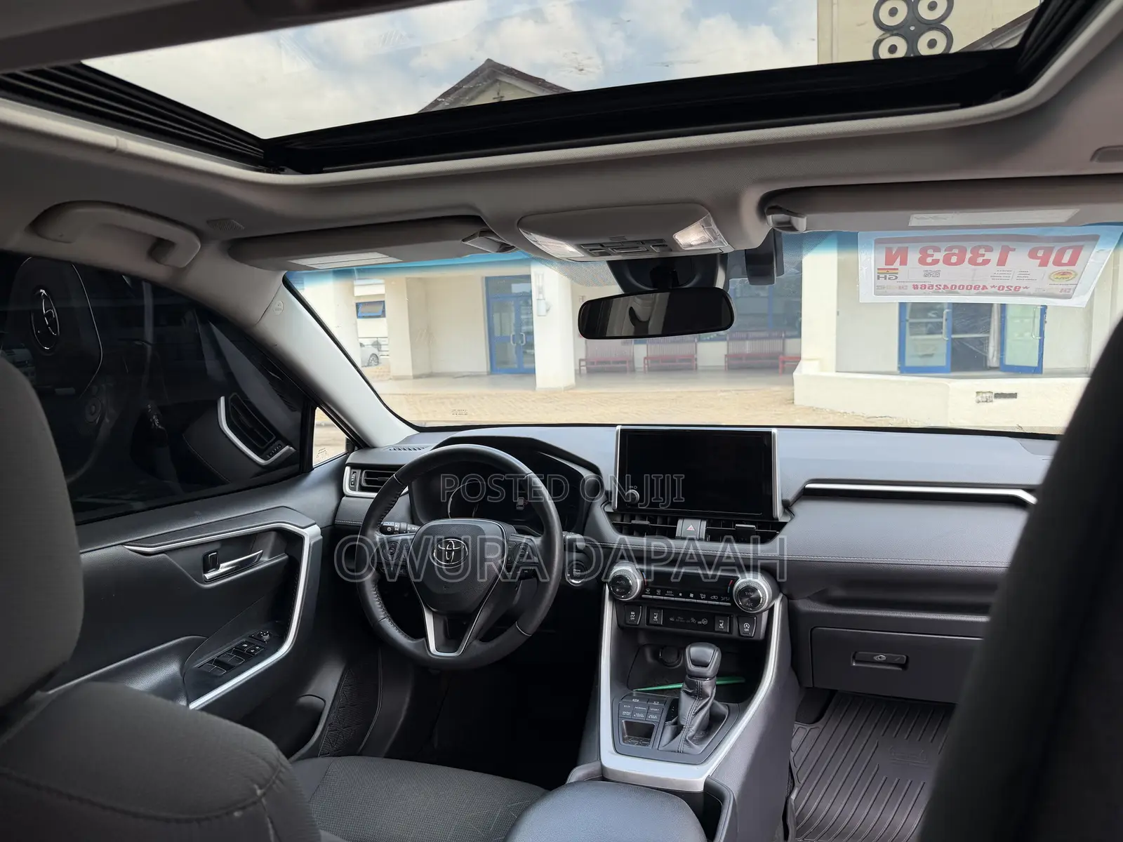 Toyota RAV4 XLE AWD 2023 Black