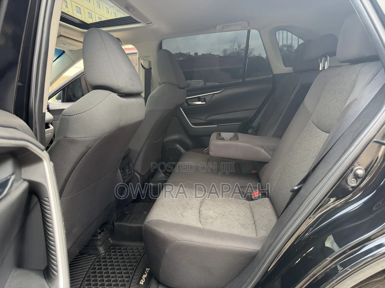 Toyota RAV4 XLE AWD 2023 Black