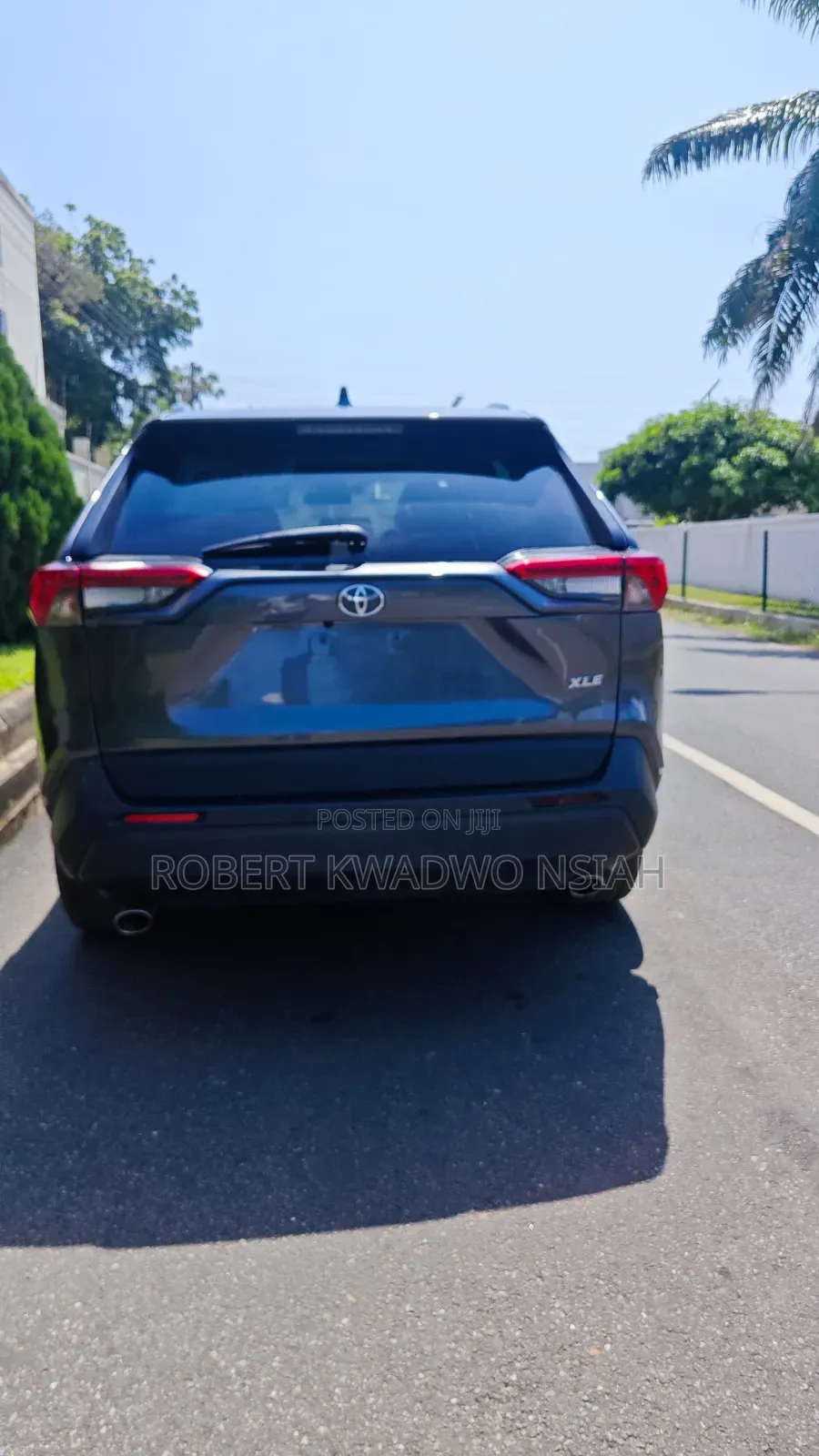 Toyota RAV4 XLE 2025 Black