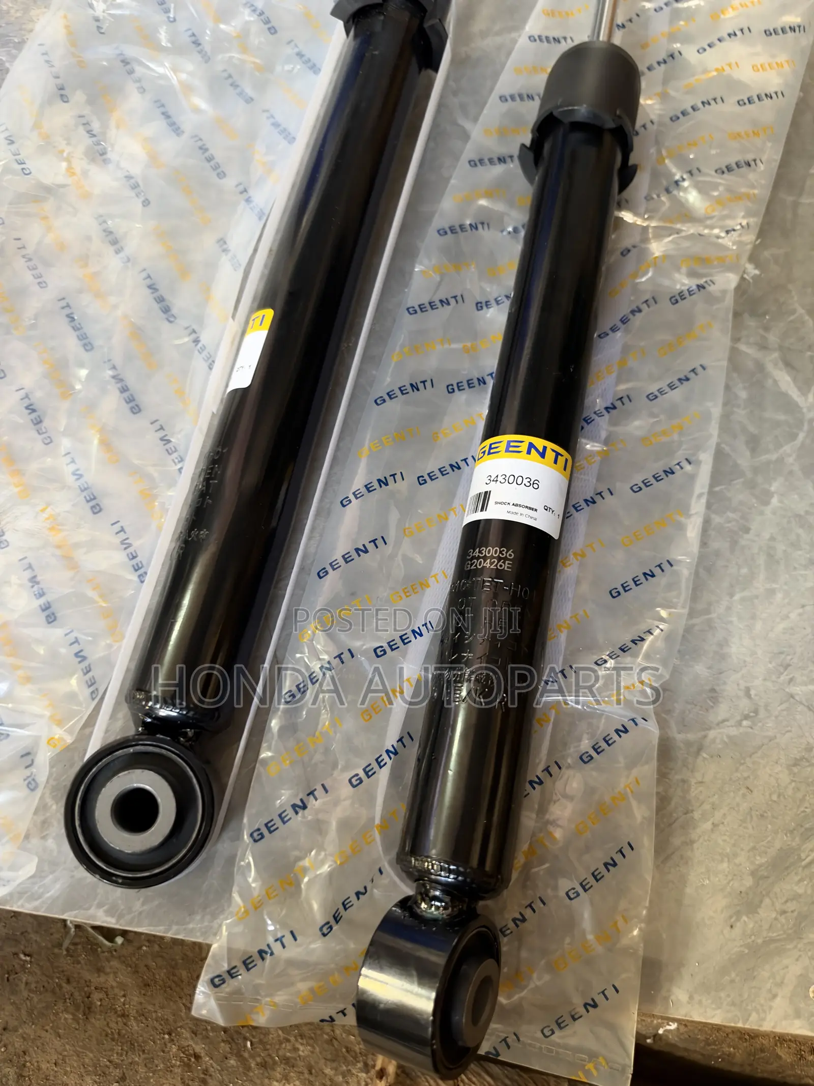 Honda Civic 2016,2017,2018 Back Shocks