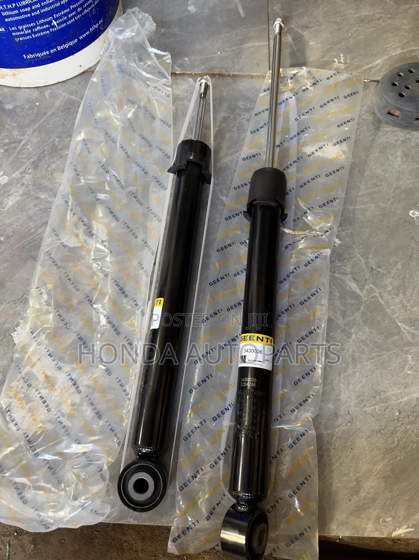 Honda Civic 2016,2017,2018 Back Shocks