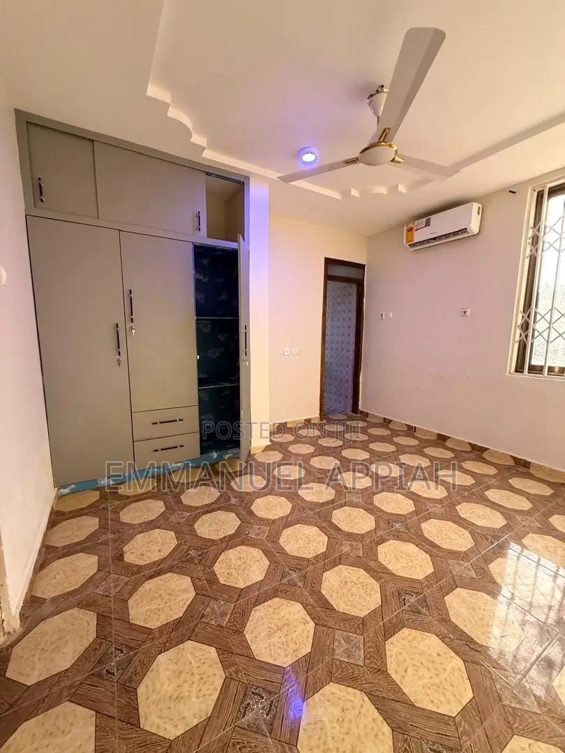 2bdrm Apartment in Ablekuma Joma for rent