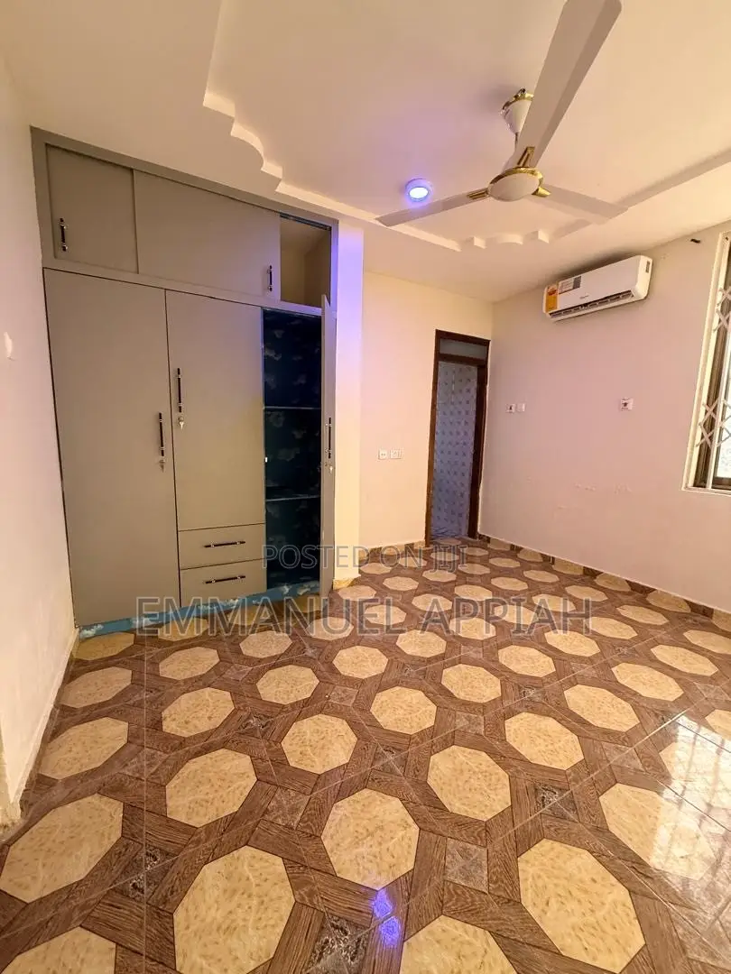 2bdrm Apartment in Ablekuma Joma for rent