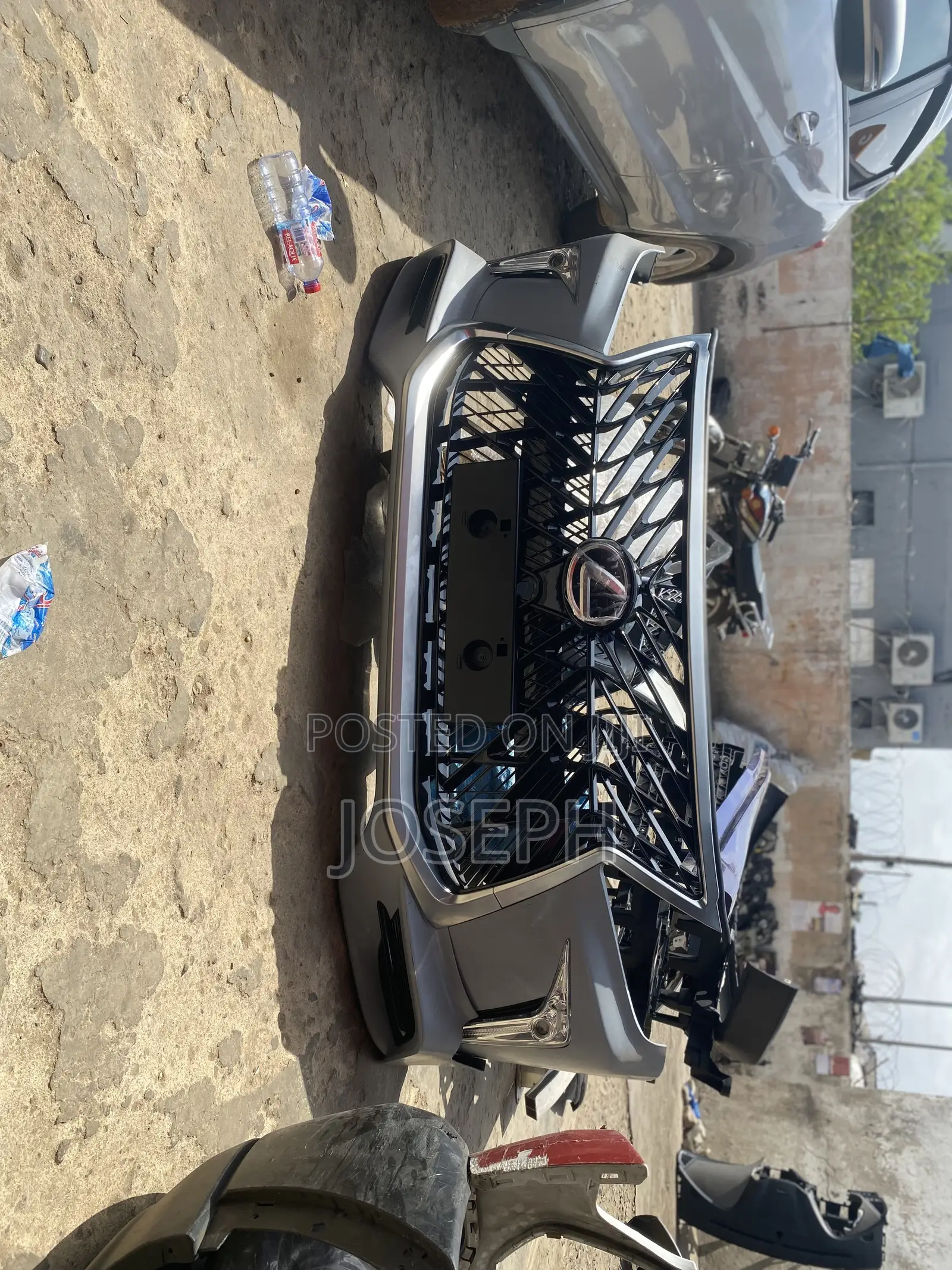 LX 570 2016,2017,2018,2019,2020,2021 Front Bumper