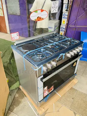 Ultra Sleek Sliver Gas Electric 4-1 Stove Oven 90cm