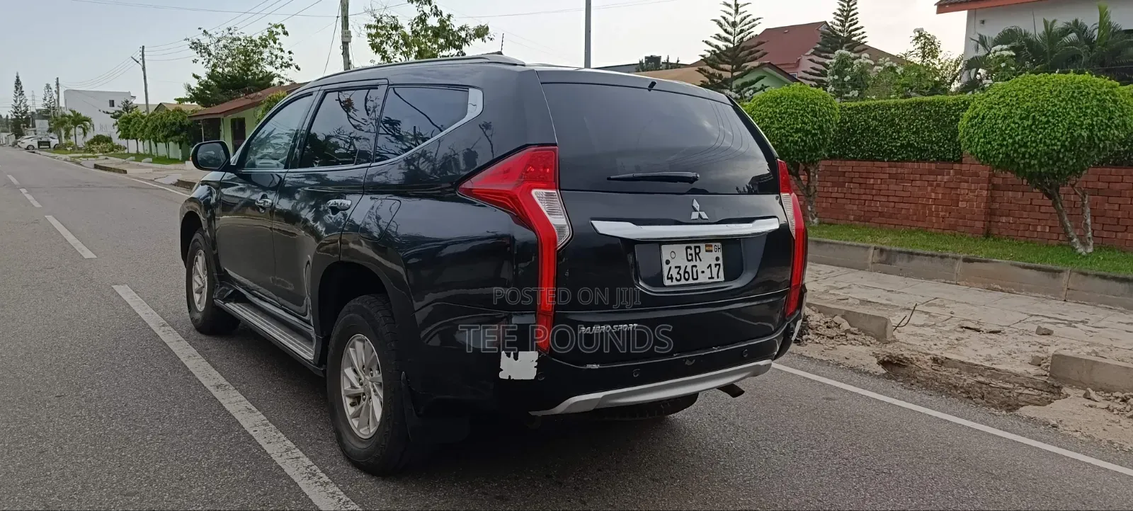 Mitsubishi Pajero Sport GLX 2017 Black