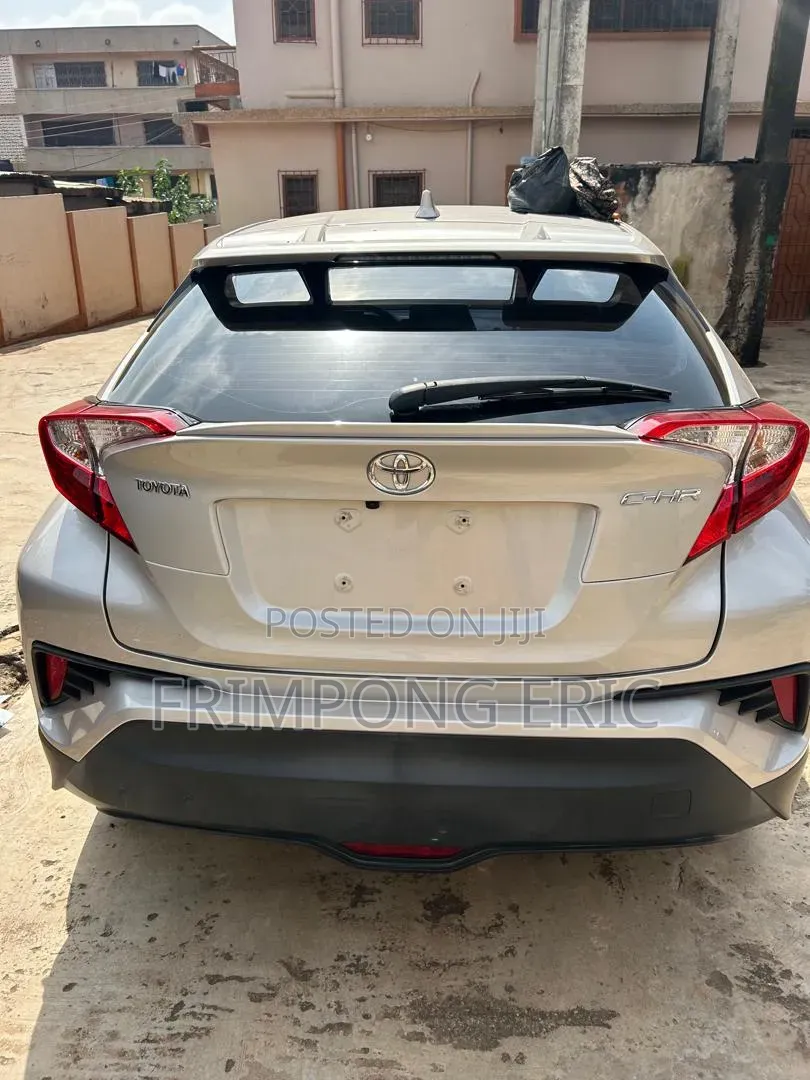 Toyota C-HR 2020 Silver