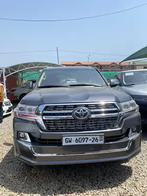 Toyota Land Cruiser 4.5 V8 DSL 2012 Gray