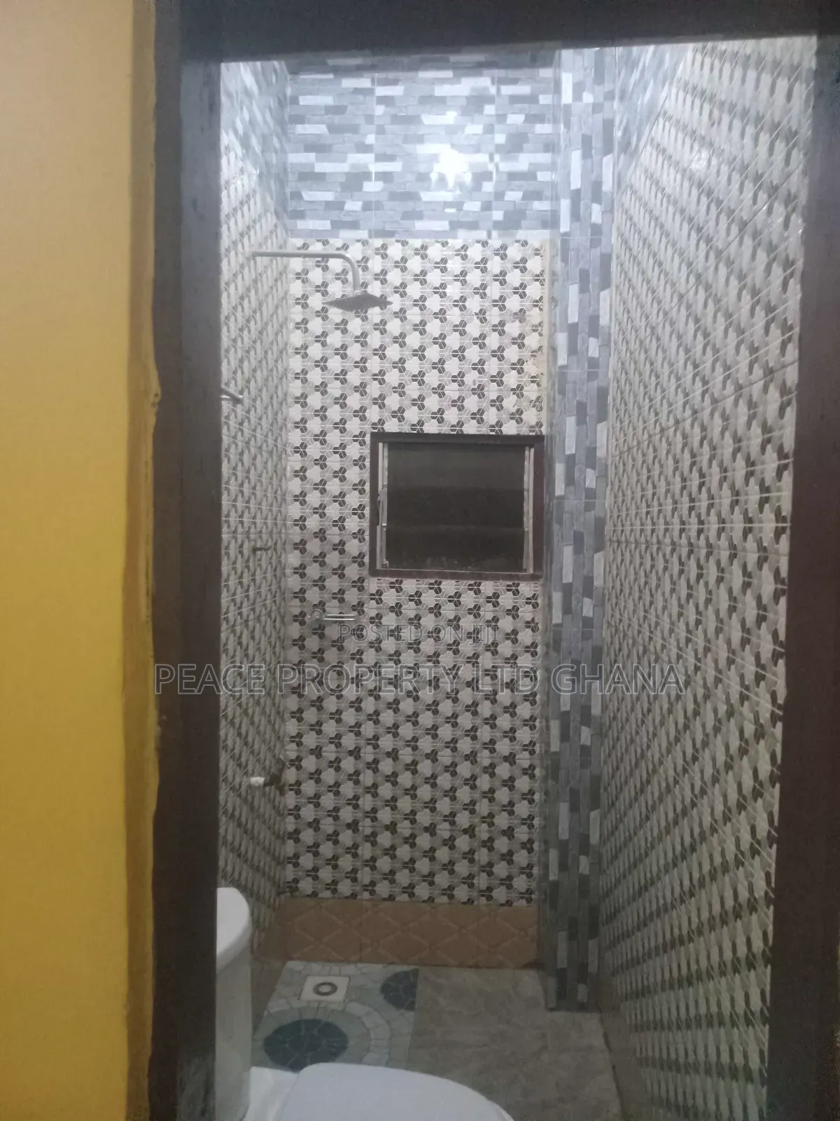 1bdrm Apartment in Adenta Home Of Homes, Barrier for rent