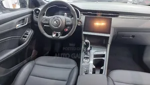 New MG MG5 Luxury 1.5 CVT 2026 White