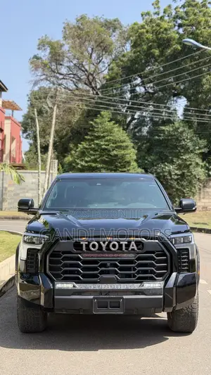 Toyota Tundra Hybrid 2024 Black