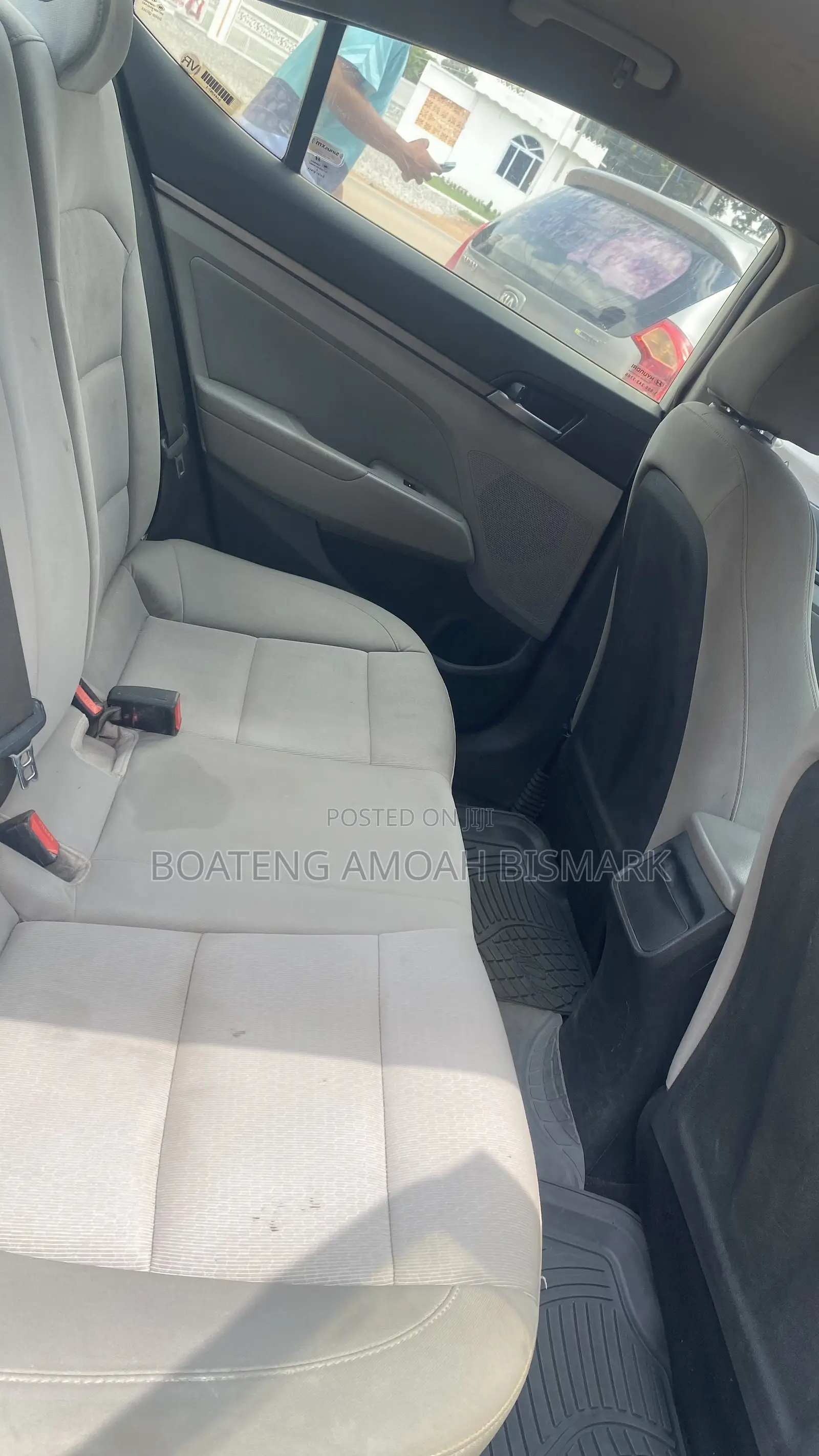 Hyundai Elantra 2018 White