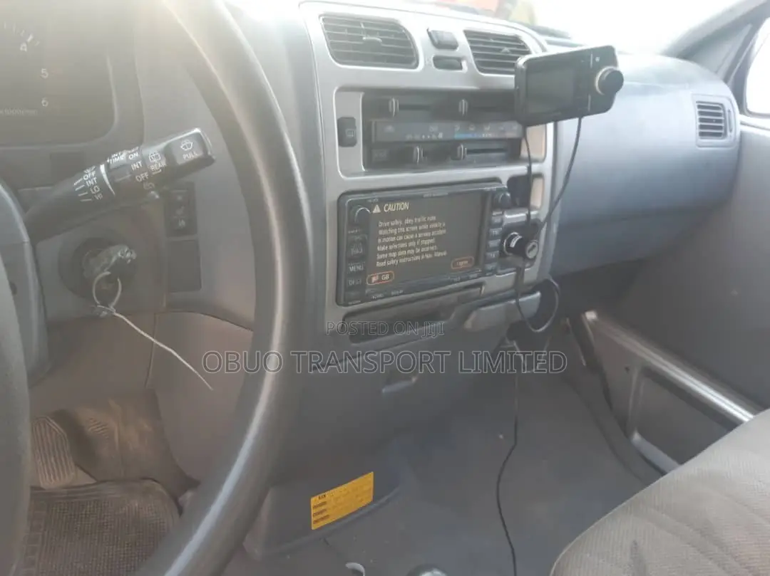 Toyota HiAce 2012 Grey