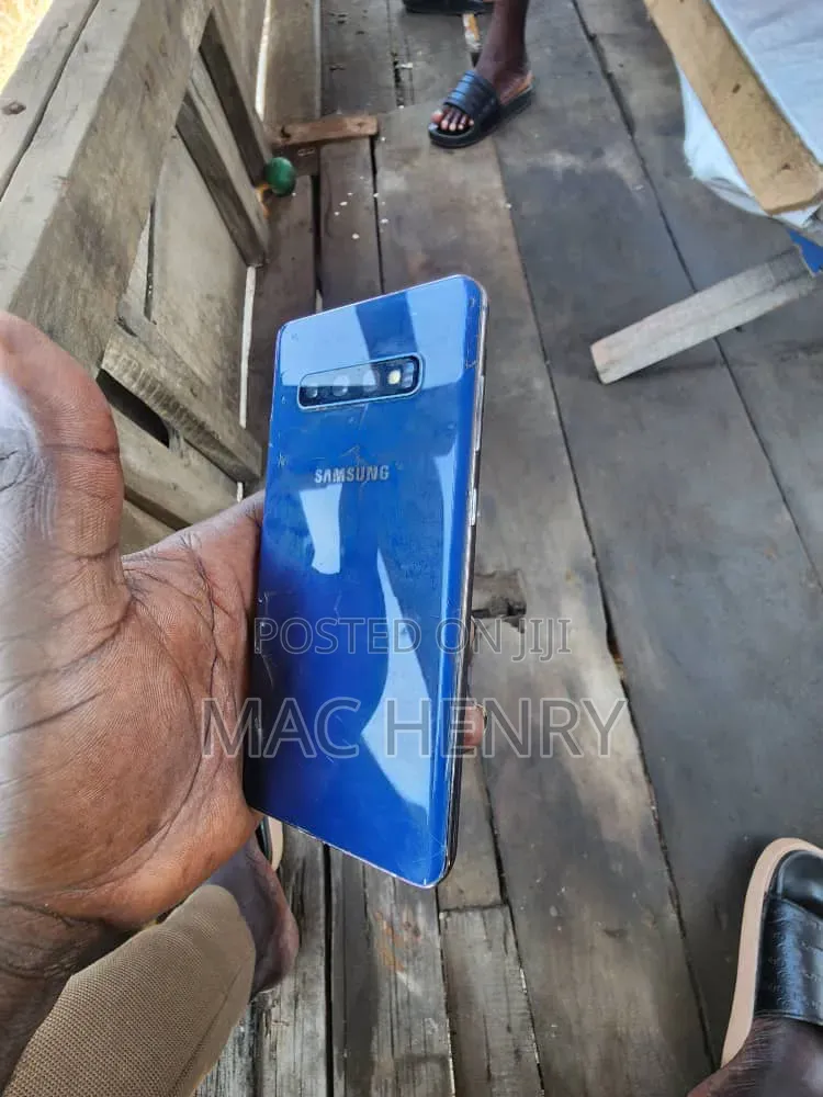 Samsung Galaxy S10 Plus 128 GB Blue