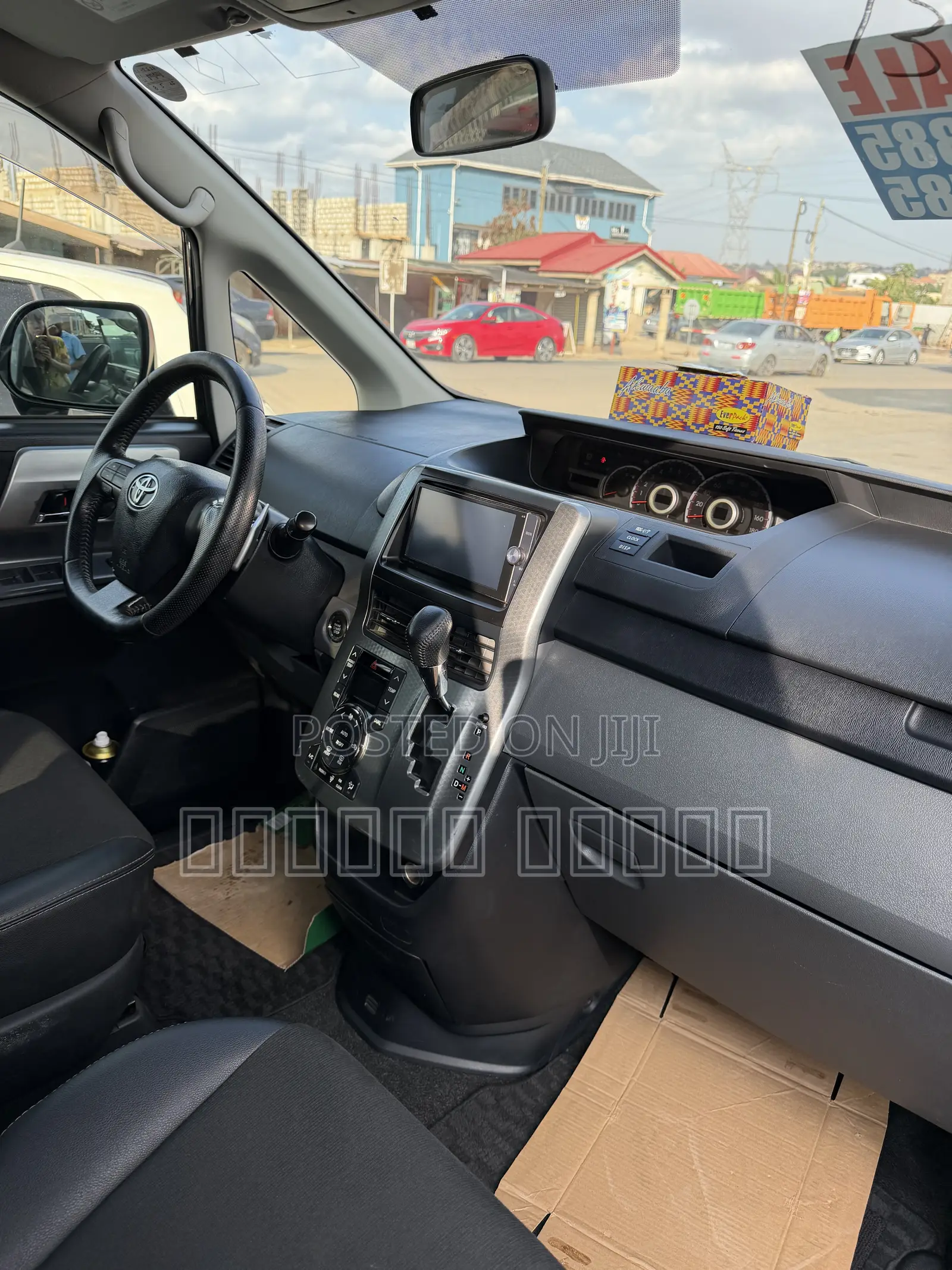 Toyota Voxy ZS Kirameki III 2WD 8-Seater 2013 Black