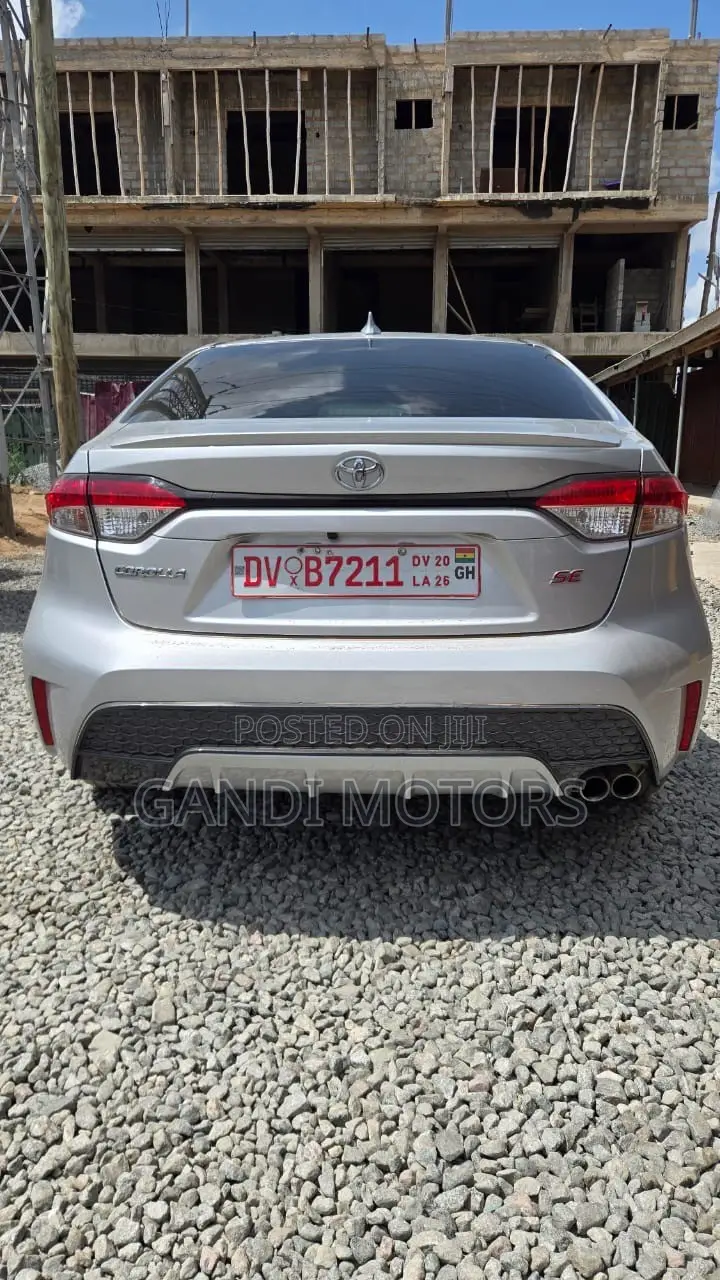 Toyota Corolla LE 2020 Gray